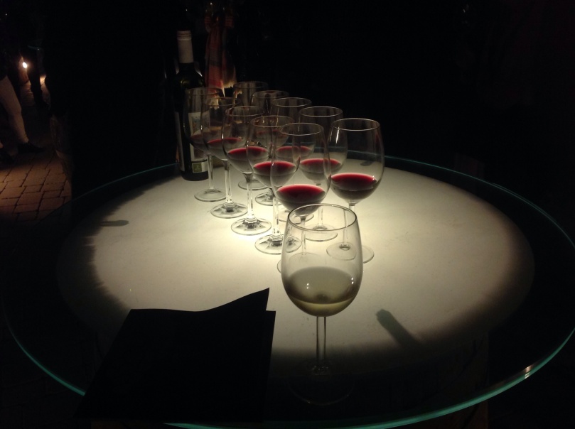 スペインのワイナリー訪問ツアー(Enoturismo)にいってきました！リオハ・ワインで有名なログローニョのボデガ(bodega)での試飲会です。